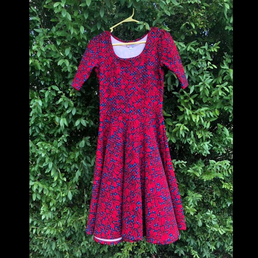 Lularoe Nicole Size Small Floral Print